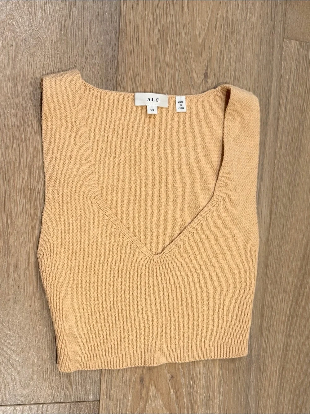 A L C Greyson Ribbed Cropped Tank Top - Nude - Picture 6 of 7